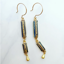 Load image into Gallery viewer, Fable Earrings
